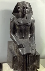 Socha Sesostris III (1887-49 př.nl) jako mladý muž (diorit)